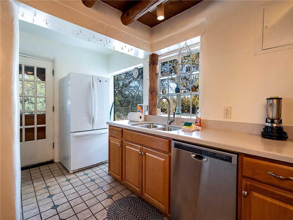 Sun Mountain View, 2 Bedrooms, Fireplace, Balcony, Sleeps 6 Holiday home Santa Fe